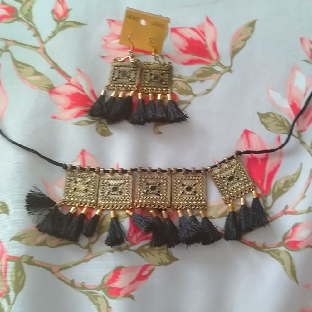 Earrings with necklace